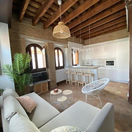 Appartement Hostfy Centro Puerta Osario à Séville Extérieur photo