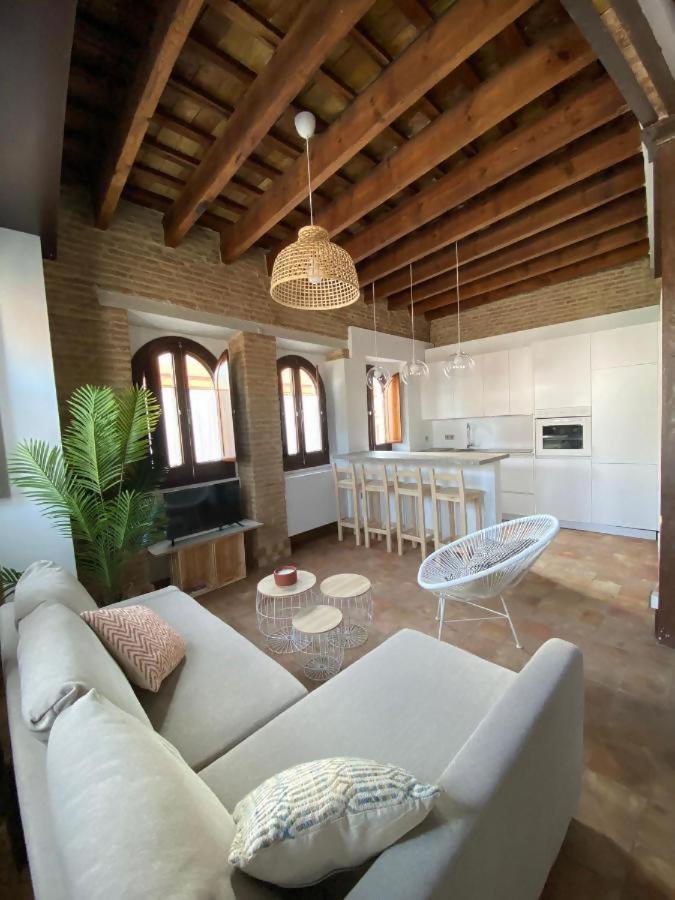 Appartement Hostfy Centro Puerta Osario à Séville Extérieur photo